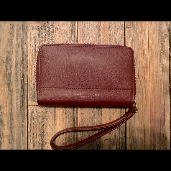 Marc Jacobs Wallet Wristlet - Picture 2 of 4